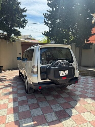 Mitsubishi Pajero 2007, 359,000 km - 3.0 l - Bakı