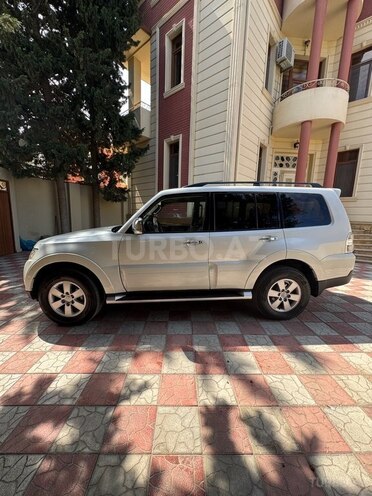 Mitsubishi Pajero 2007, 359,000 km - 3.0 l - Bakı