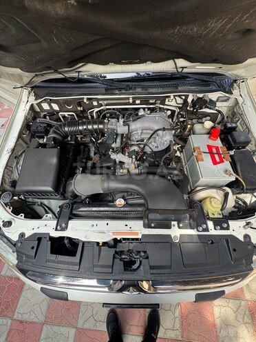 Mitsubishi Pajero 2007, 359,000 km - 3.0 l - Bakı