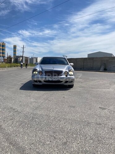 Mercedes E 220 d 2002, 486,381 km - 2.2 l - Bakı