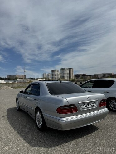 Mercedes E 320 1999, 200,000 km - 3.2 l - Ağcabədi