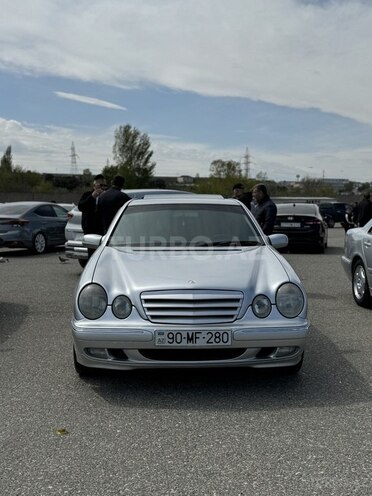 Mercedes E 320 1999, 200,000 km - 3.2 l - Ağcabədi