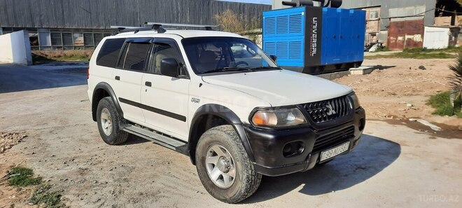 Mitsubishi  2002, 292,000 km - 3.0 л - Bakı