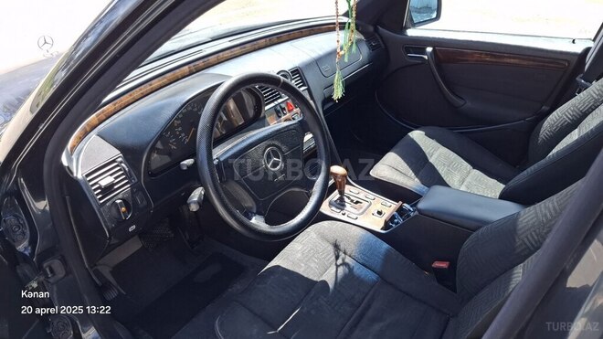 Mercedes C 220 d 1999, 433,500 km - 2.2 l - Bakı