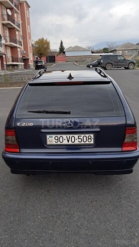 Mercedes C 200 2000, 252,036 km - 2.0 л - Qax