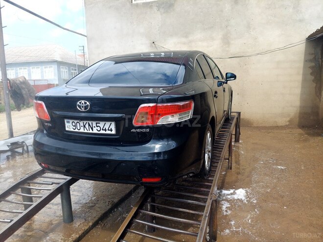 Toyota Avensis 2010, 299,000 km - 2.0 л - Gədəbəy