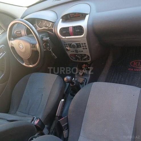 Opel Combo-6
