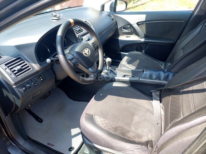 Toyota Avensis 2010, 299,000 km - 2.0 л - Gədəbəy