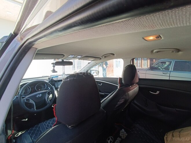 Hyundai i30 2014, 185,200 km - 1.4 l - Salyan