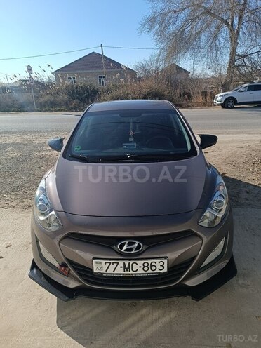 Hyundai i30 2014, 185,200 km - 1.4 l - Salyan
