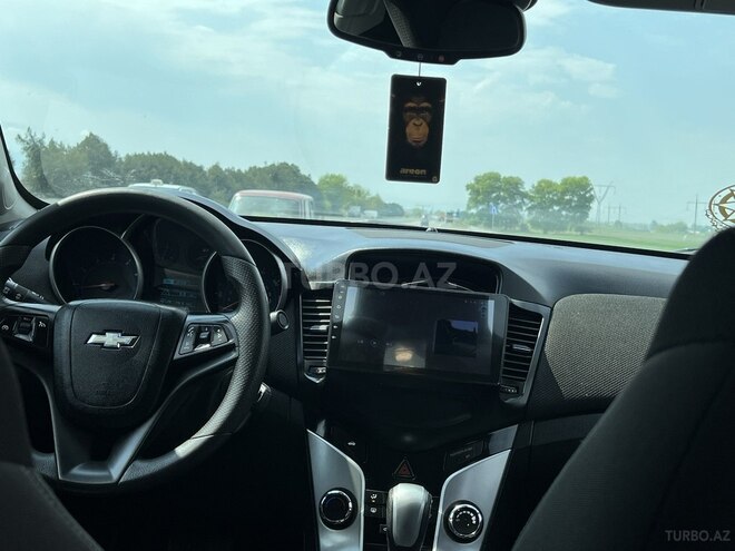 Chevrolet Cruze-5