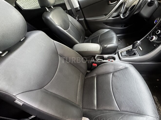 Hyundai Elantra 2015, 138,626 km - 2.0 l - Bakı