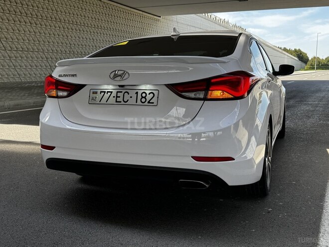 Hyundai Elantra 2015, 138,626 km - 2.0 l - Bakı
