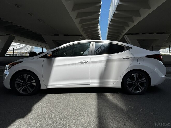 Hyundai Elantra 2015, 138,626 km - 2.0 l - Bakı