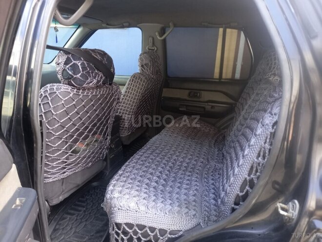 Nissan Pathfinder 1995, 300,000 km - 2.7 л - Bakı