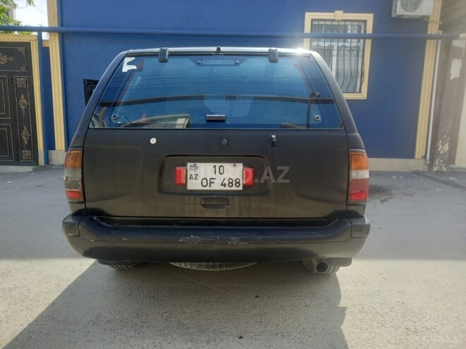 Nissan Pathfinder 1995, 300,000 km - 2.7 л - Bakı