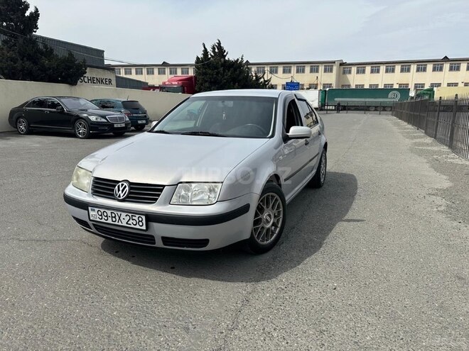 Volkswagen Bora 2001, 32,500 km - 1.6 l - Bakı
