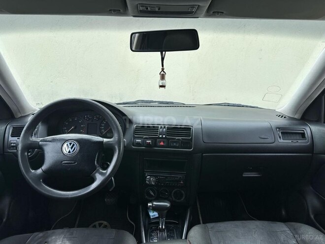 Volkswagen Bora 2001, 32,500 km - 1.6 l - Bakı