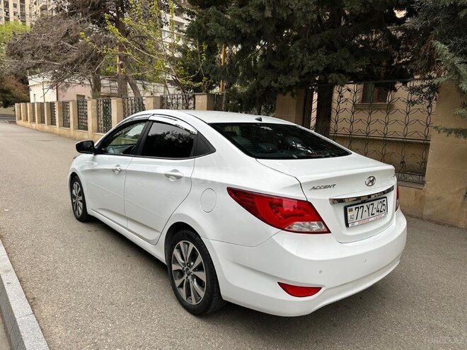 Hyundai Accent 2017, 210,000 km - 1.6 l - Bakı