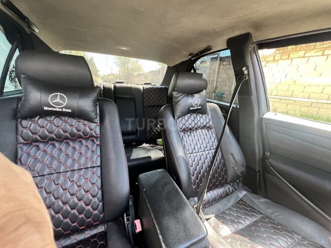 Mercedes C 240 1999, 360,175 km - 2.4 l - Bakı