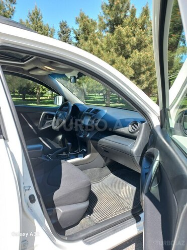 Toyota RAV4 2009, 224,100 km - 2.5 л - Bakı