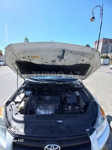 Toyota RAV4 2009, 224,100 km - 2.5 л - Bakı