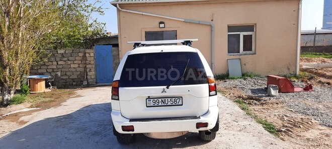Mitsubishi  2002, 292,000 km - 3.0 л - Bakı