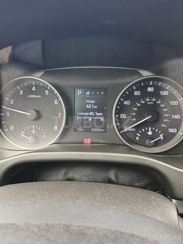 Hyundai Elantra 2017, 148,800 km - 1.4 l - Bakı