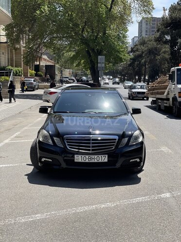 Mercedes E 220 d 2009, 255,860 km - 2.2 l - Bakı