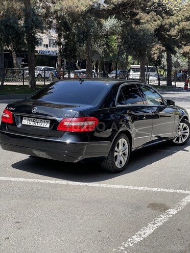 Mercedes E 220 d 2009, 255,860 km - 2.2 l - Bakı