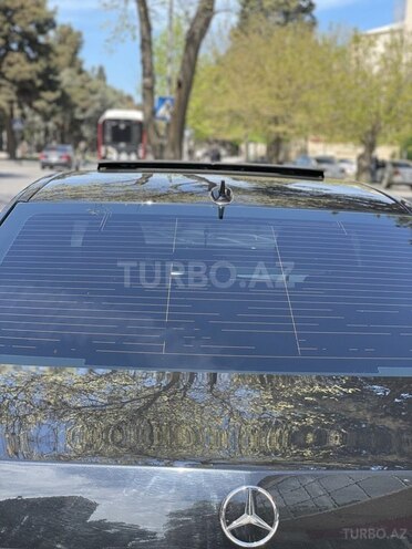 Mercedes E 220 d 2009, 255,860 km - 2.2 l - Bakı