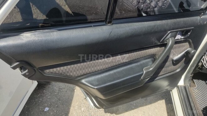 Mercedes 190 1990, 99,990 km - 2.0 l - Bakı