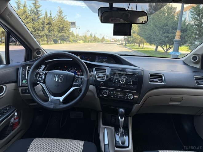 Honda Civic 2013, 300,000 km - 1.5 л - Bakı
