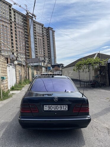 Mercedes E 270 2001, 634 km - 2.7 l - Bakı