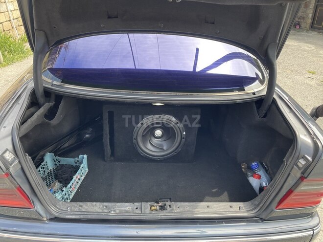Mercedes E 270 2001, 634 km - 2.7 l - Bakı