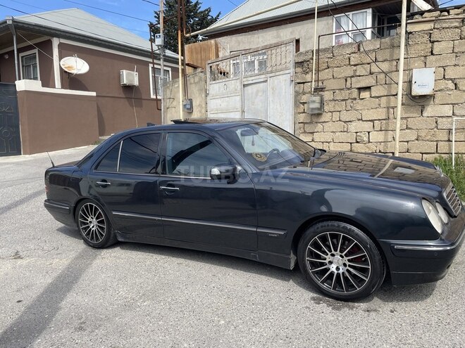 Mercedes E 270 2001, 634 km - 2.7 l - Bakı