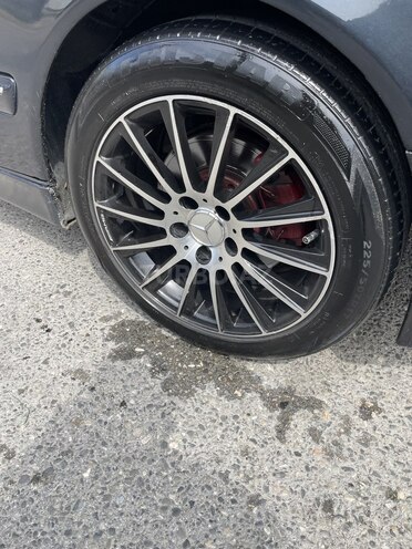 Mercedes E 270 2001, 634 km - 2.7 l - Bakı