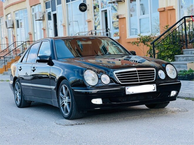 Mercedes E 220 d 2001, 365,000 km - 2.2 l - Bakı