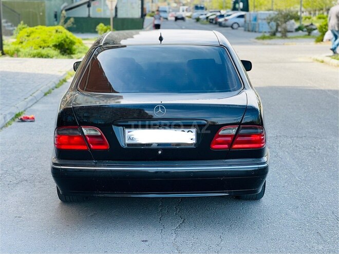 Mercedes E 220 d 2001, 365,000 km - 2.2 l - Bakı