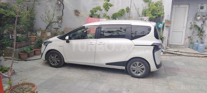 Toyota Sienta 2016, 110,228 km - 1.5 l - Bakı