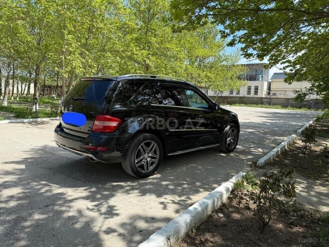 Mercedes ML 350 4MATIC 2010, 300,000 km - 3.5 l - Sumqayıt