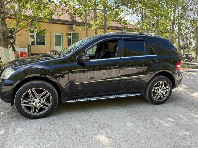 Mercedes ML 350 4MATIC 2010, 300,000 km - 3.5 l - Sumqayıt