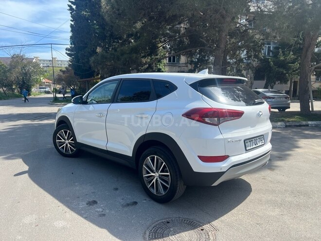 Hyundai Tucson-6