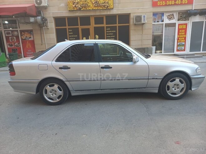 Mercedes C 240 1998, 225,000 km - 2.4 л - Bakı