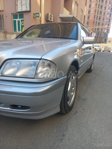 Mercedes C 240 1998, 225,000 km - 2.4 л - Bakı