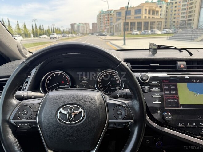 Toyota Camry-2