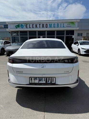 Changan Qiyuan A05 2024, 9,000 km - 1.5 л - Bakı