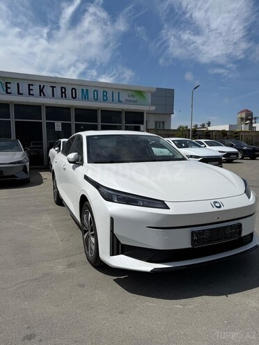 Changan Qiyuan A05 2024, 9,000 km - 1.5 л - Bakı