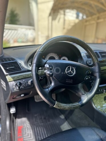 Mercedes E 220 d 2007, 314,601 km - 2.2 l - Bakı
