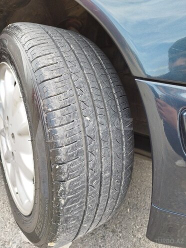 Mercedes E 270 2001, 451,883 km - 2.7 l - Bakı